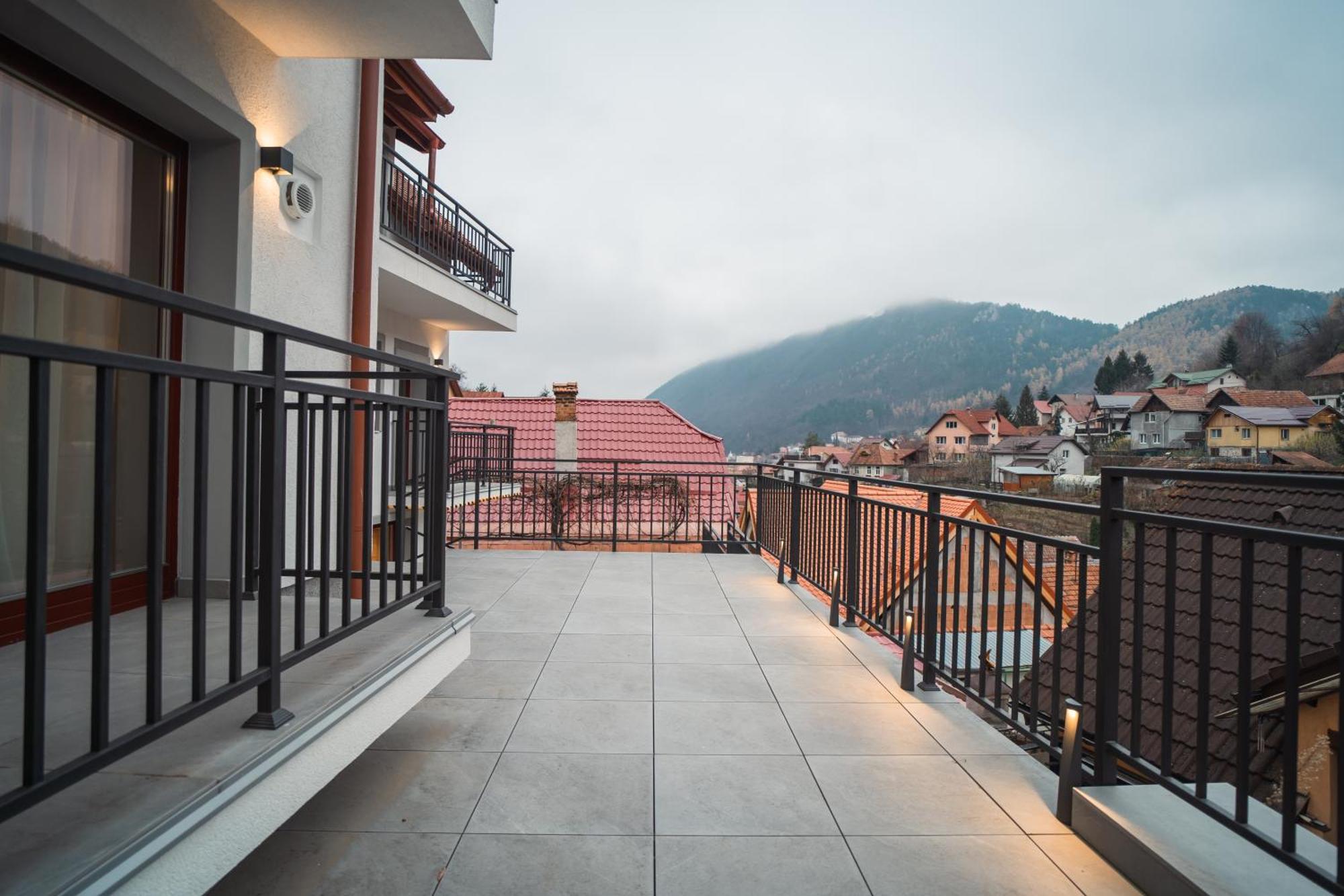 Zen Den Guest house Brasov