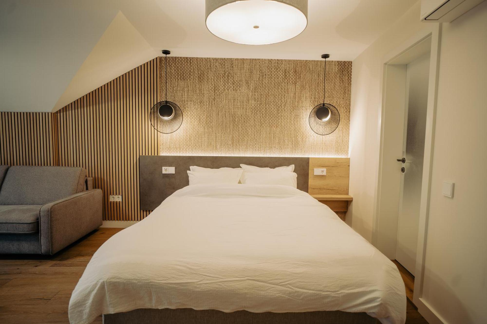 Zen Den Guest house